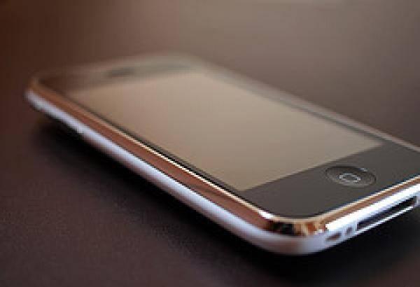 Продам Apple Iphone 3Gs 16GB (White) Москва