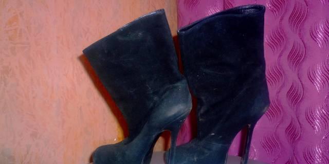 Продаю сапоги Yves saint Laurent Санкт-Петербург