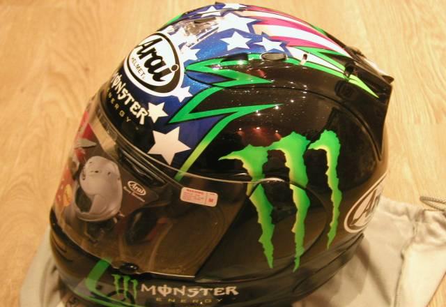 Шлем Arai Corsair V Hopkins Monster  м(57-58см) Москва