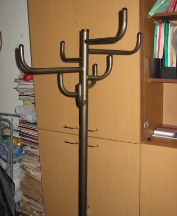 Вешалка напольная, металлическая Москва