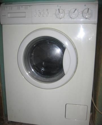 Cтиральная машина Indesit  wds 1040 tx Санкт-Петербург