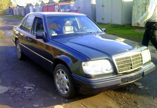W 124  E 420  1995 г. по запчастям Санкт-Петербург