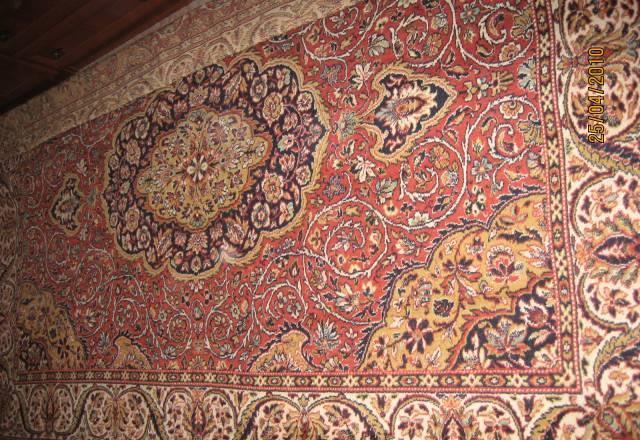 Шерстяной ковер Москва