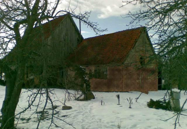 Хутор,2 дома и 3 га под лпх у р .Деймы Калининград