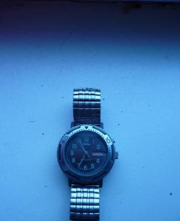 Слава с браслетом механика Москва