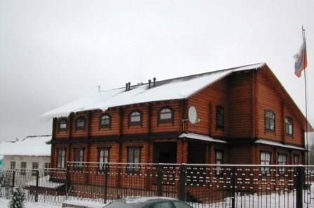 Большой коттедж с бассейном на Калужском ш., 17 км Москва