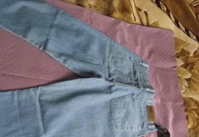 Джинсы Москва