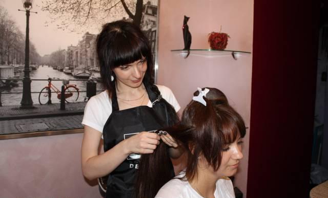 Щадящее снятие нарощенных волос Москва