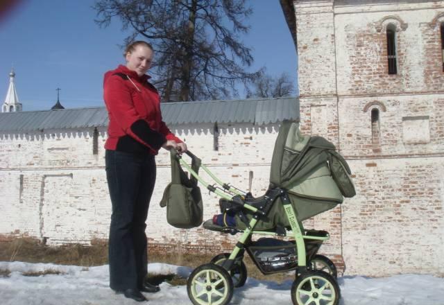 Комбинезон и коляска трансформеры Вологда