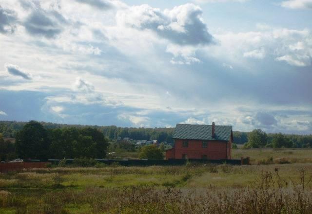 Участок 12 соток в пригороде Серпухова. Рядом лес Москва