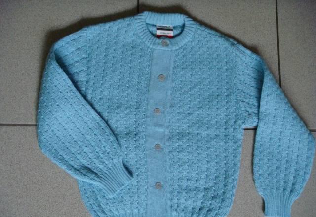 Новая кофта (фирм) Москва