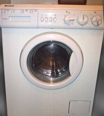 Ariston AS1047(с сушкой) на запчасти Голицино