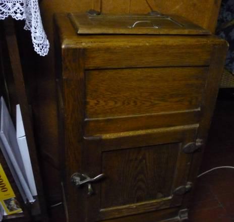 Деревянный Ледник (холодильник)-начала 20 века Москва