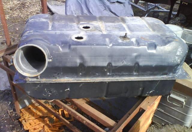 Бензобак 105 литров Москва