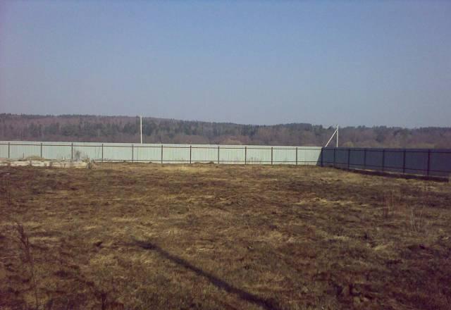 Земельный участок в Калужск. обл. г.Малоярославец Москва