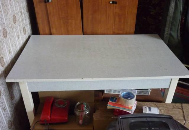 Стол куханный Москва