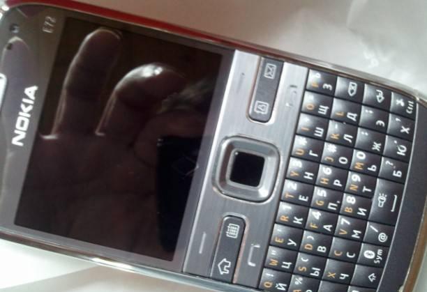 Nokia E72 metal grey Москва