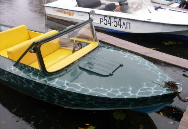 Катер Прогресс-4 Москва