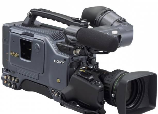 Профессиональная камера Sony DSR-390P новая Москва