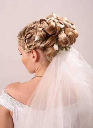 Свадебные и вечерние прически Москва