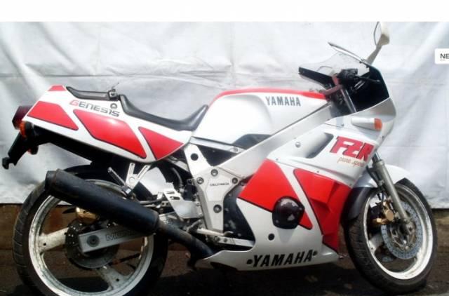 Yamaha FZR400 Владивосток