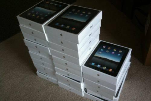 Apple iPAD 64GB wifi + 3G торг Москва