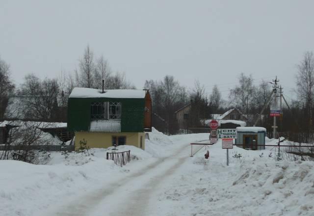 Красное село+4 км, 13 сот, свет 3 фазы, собст Санкт-Петербург