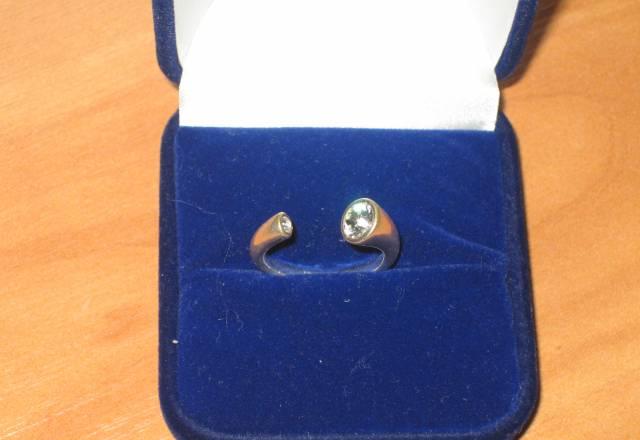 Кольцо -  бижутерия Москва