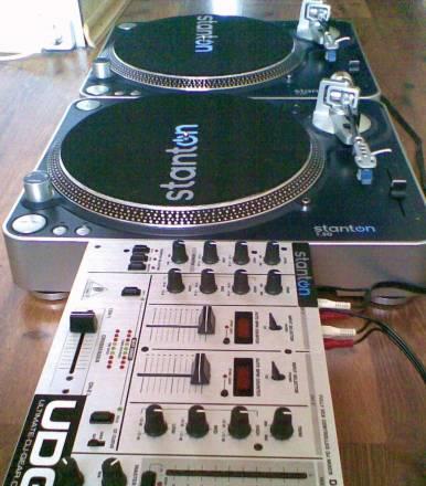 Stanton T.50  Behringer DJX 400 Санкт-Петербург
