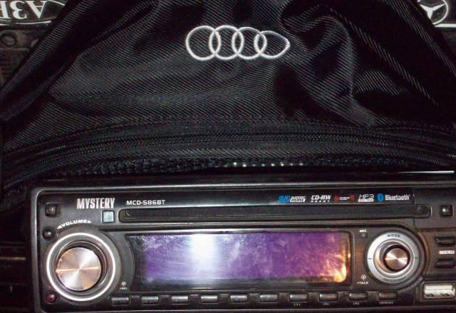 CD-Магнитола с д/у Москва