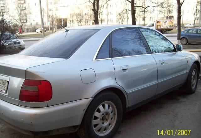Audi A4, 1998 Санкт-Петербург