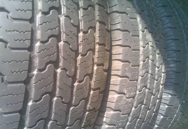 225х70х16 ханкук,можно пару,есть диски,цена за 4шт Москва