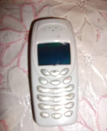 Одна  из  первых   моделий  nokia Саратов