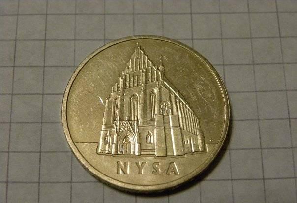 Монета польши юбилейка Москва