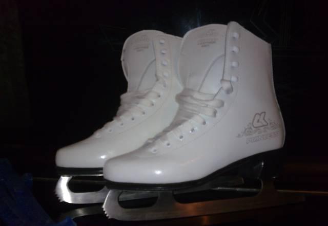 Коньки фигурные женские, 37 размер Серпухов