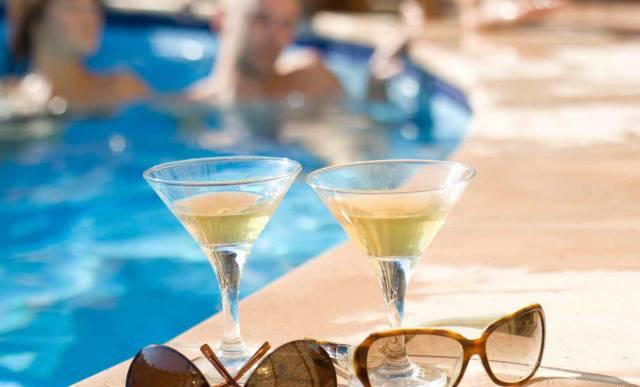 Крым.  Домик у моря Москва