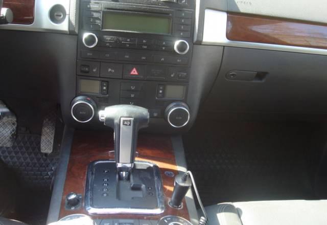 Volkswagen Touareg, 2005 Санкт-Петербург