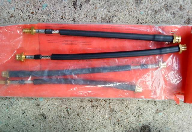 Спортивные тормозные шланги армированные Москва