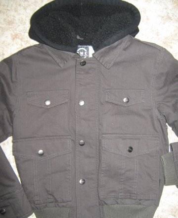 Новая стильная курточка B.N.C. Финляндия Санкт-Петербург