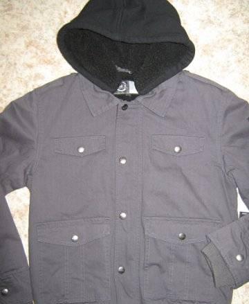 Новая стильная курточка B.N.C. Финляндия Санкт-Петербург