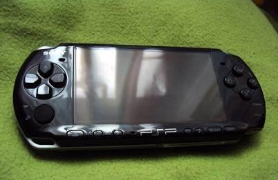 Продам прошитую PSP(дешево) Москва