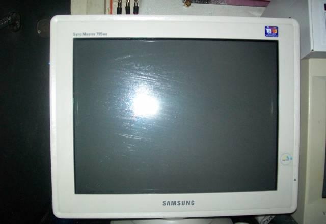Монитор Samsung  SyncMaster 795mb Москва