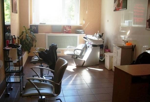 Аренда действ. Салона красоты с оборуд Санкт-Петербург