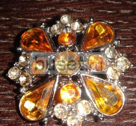 Брошь винтажная Санкт-Петербург