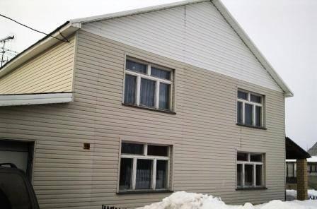 П. Октябрьский. Дом на берегу пруда Екатеринбург