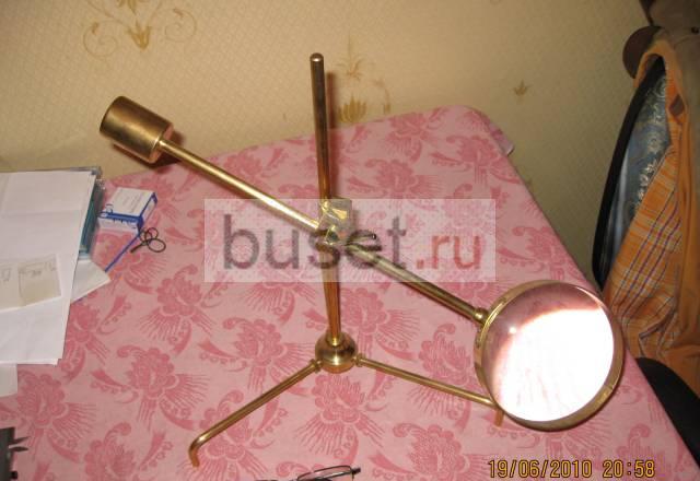 Линза увеличительная на подставке Москва