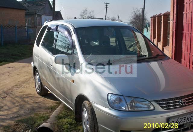 Toyota Corolla, 2000 Краснодар
