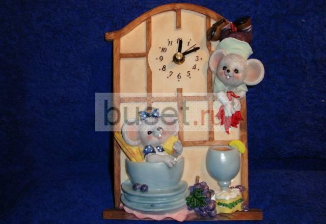 Часы Москва