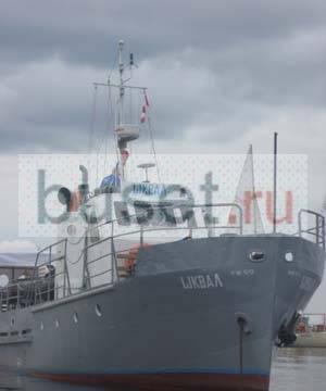 Буксировка аварийных моторных и парусных яхт Москва