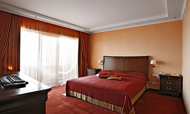 М.Московская (2к.кв.) Санкт-Петербург